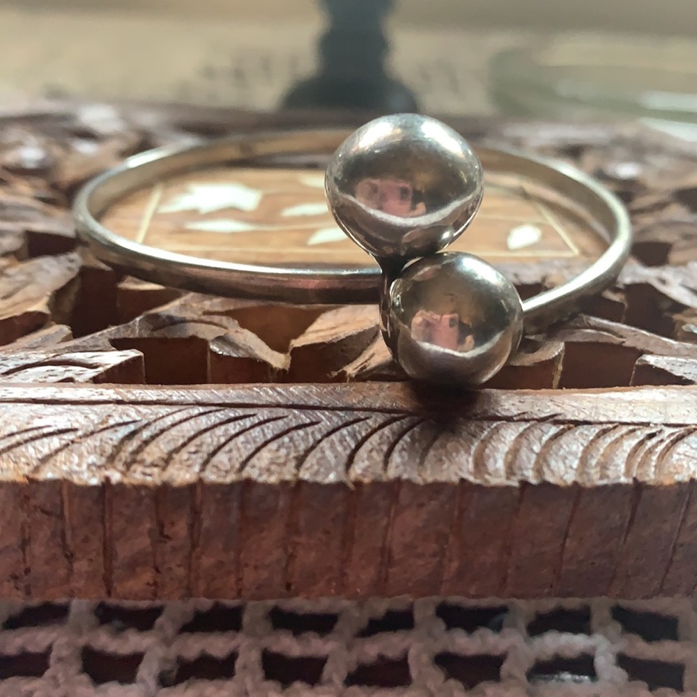 Silver bangle bracelet